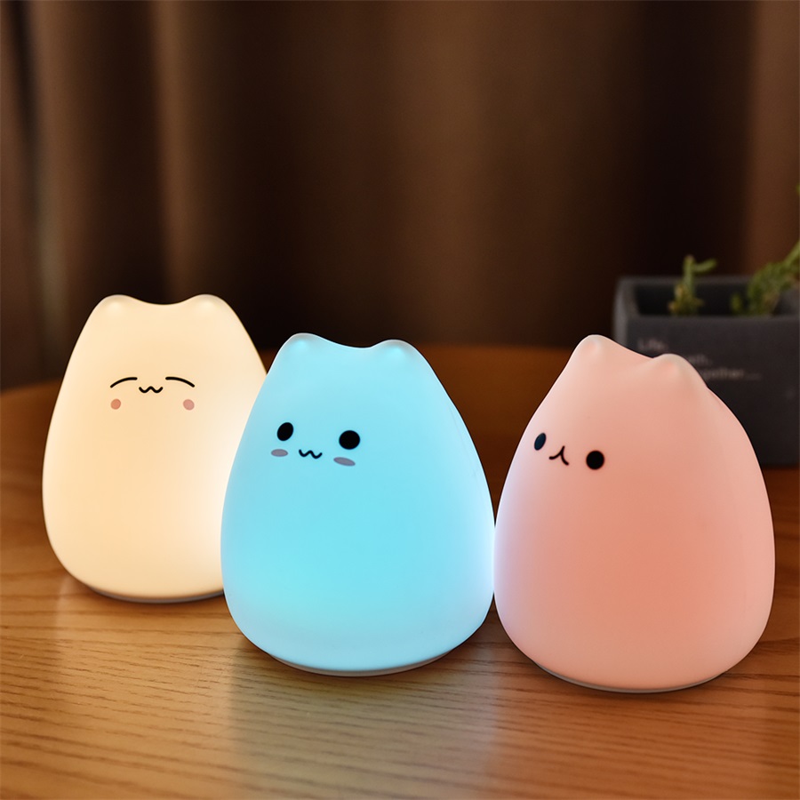 Colour Changing Bulb - Luz de noche de gato bonito